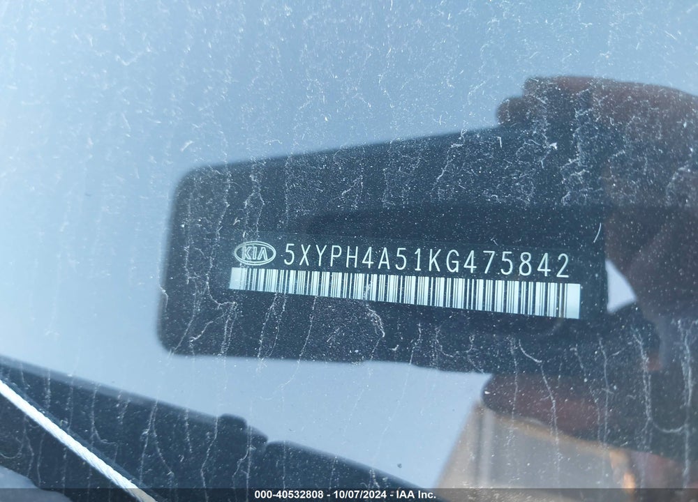 2019 KIA SORENTO 3.3L EX VIN: 5XYPH4A51KG475842