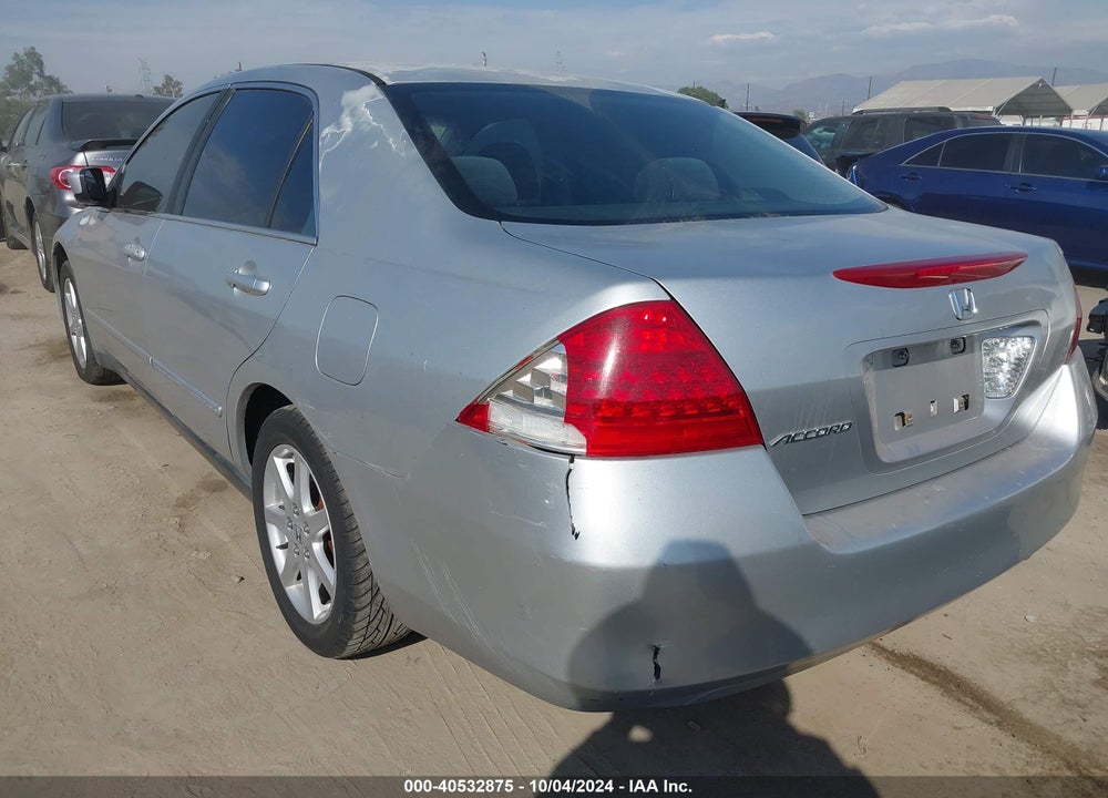 2007 HONDA ACCORD 2.4 LX VIN: JHMCM56437C000297