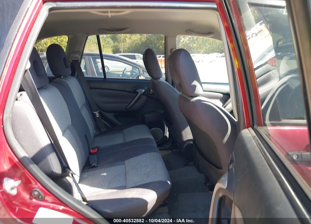 2004 TOYOTA RAV4 VIN: JTEGD20V940030223