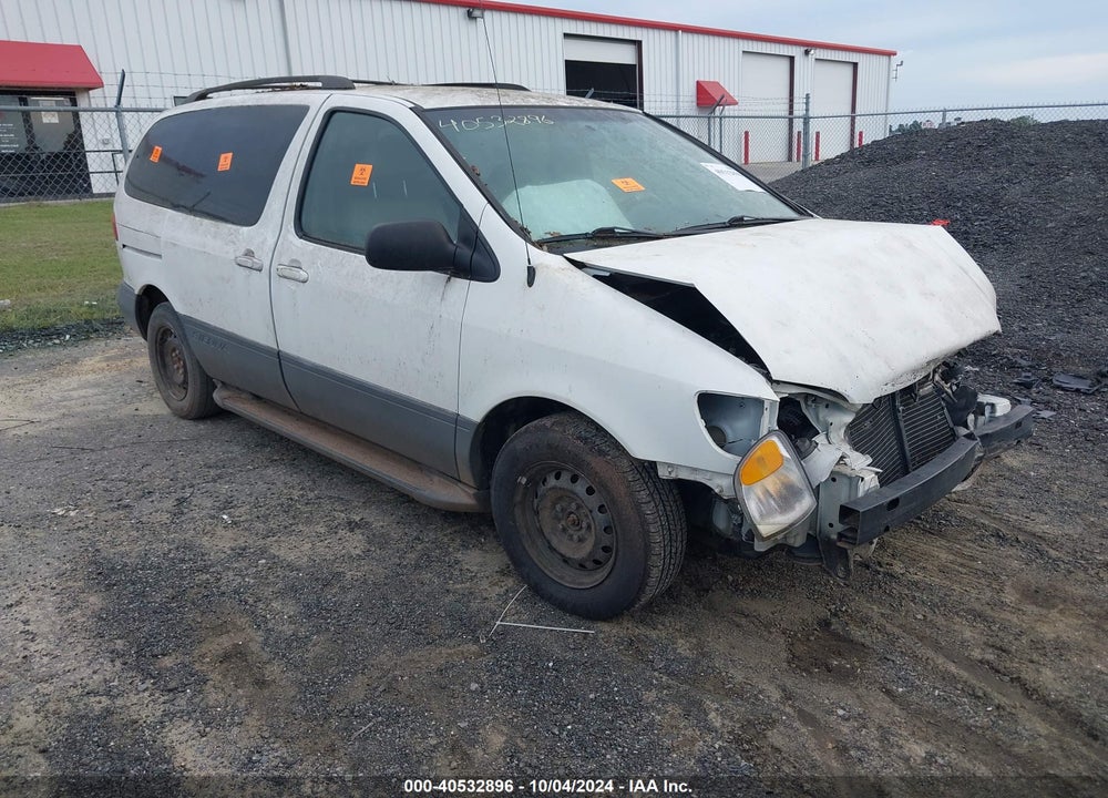 2000 TOYOTA SIENNA LE VIN: 4T3ZF13C0YU229108