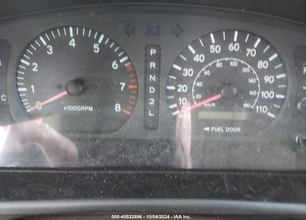 2000 TOYOTA SIENNA LE VIN: 4T3ZF13C0YU229108
