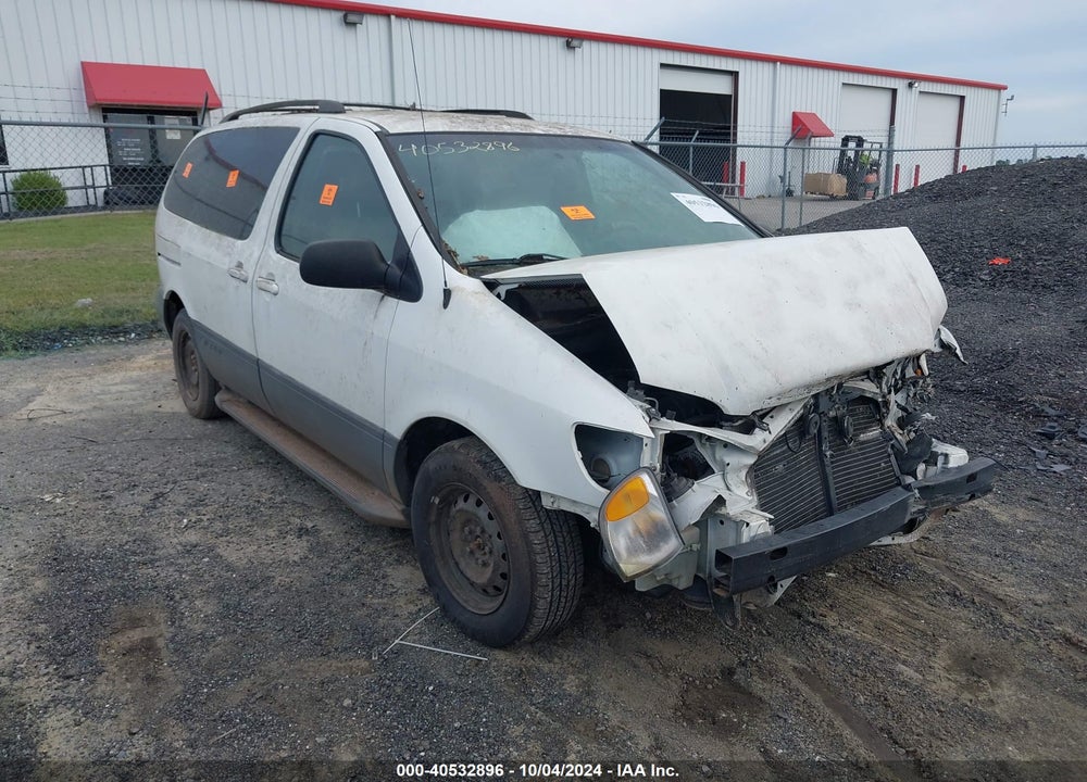 2000 TOYOTA SIENNA LE VIN: 4T3ZF13C0YU229108