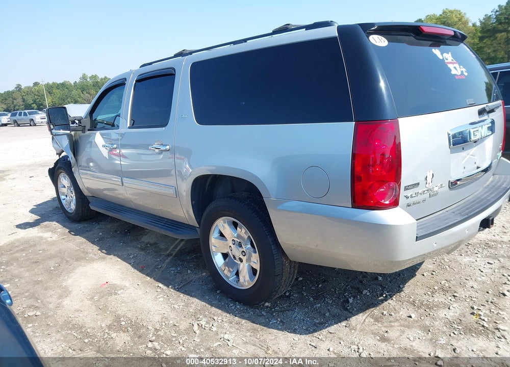 2011 GMC YUKON XL 1500 SLT VIN: 1GKS2KE39BR221083