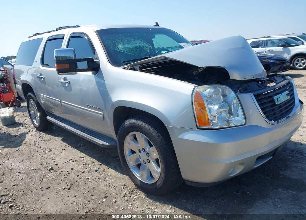 2011 GMC YUKON XL 1500 SLT VIN: 1GKS2KE39BR221083