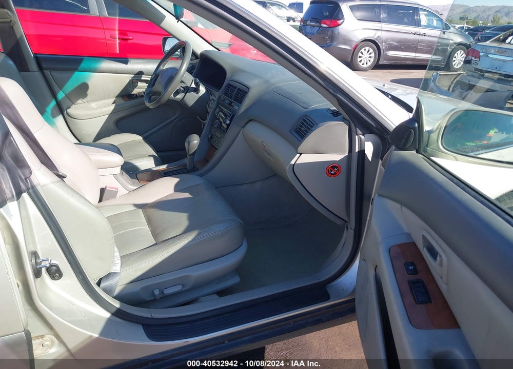 1997 LEXUS ES 300 VIN: JT8BF22G3V0025722