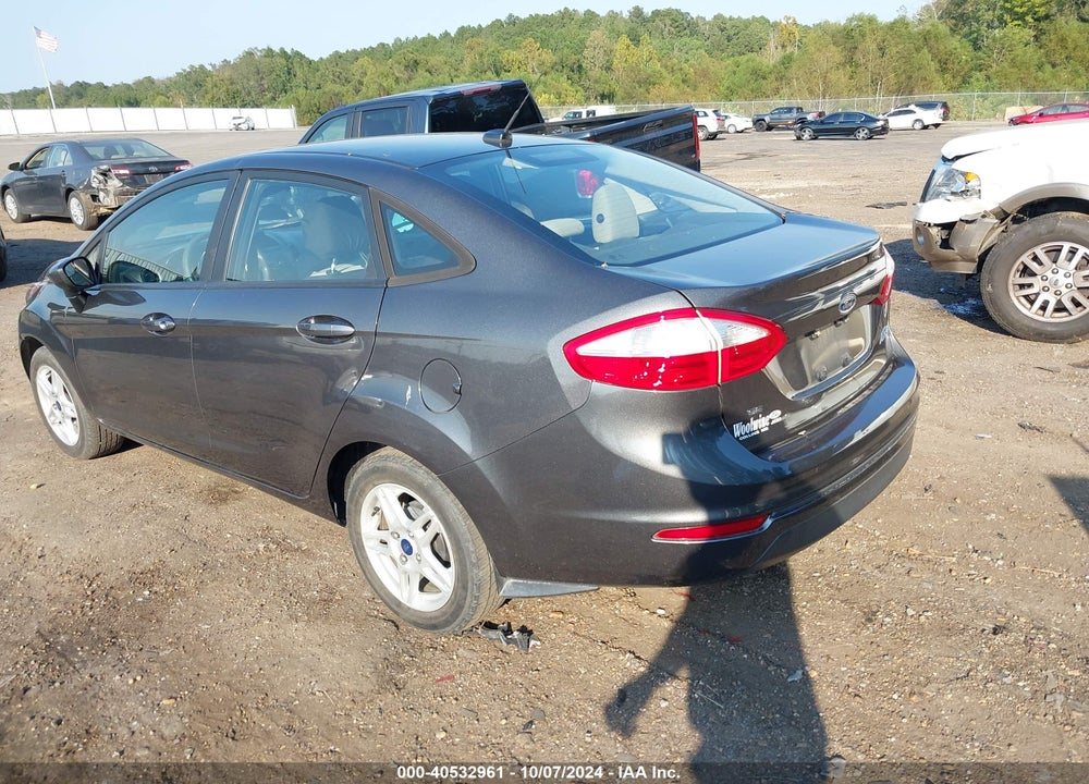 2018 FORD FIESTA SE VIN: 3FADP4BJ1JM131842