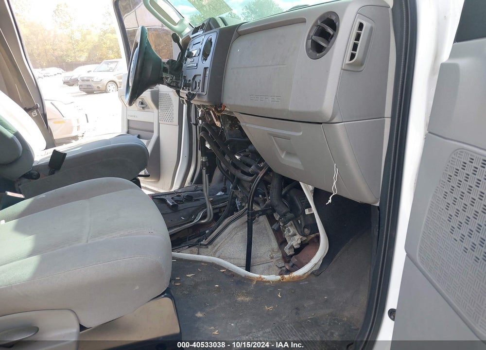 2010 FORD E-350 SUPER DUTY XL/XLT VIN: 1FBSS3BL4ADA82969