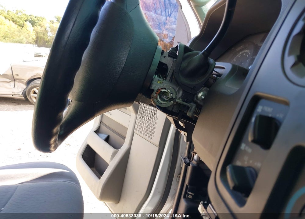 2010 FORD E-350 SUPER DUTY XL/XLT VIN: 1FBSS3BL4ADA82969