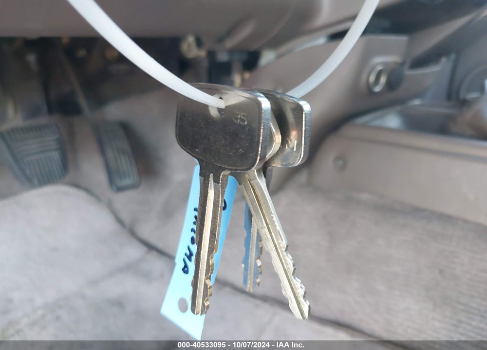 2000 TOYOTA TACOMA VIN: 4TANL42N9YZ578775
