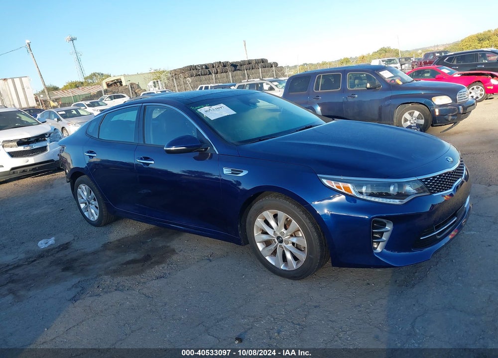 2017 KIA OPTIMA EX VIN: 5XXGU4L33HG176647