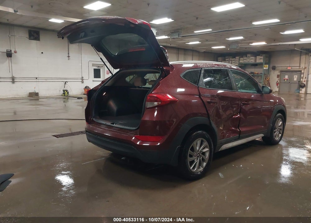 2017 HYUNDAI TUCSON SE VIN: KM8J3CA49HU435386