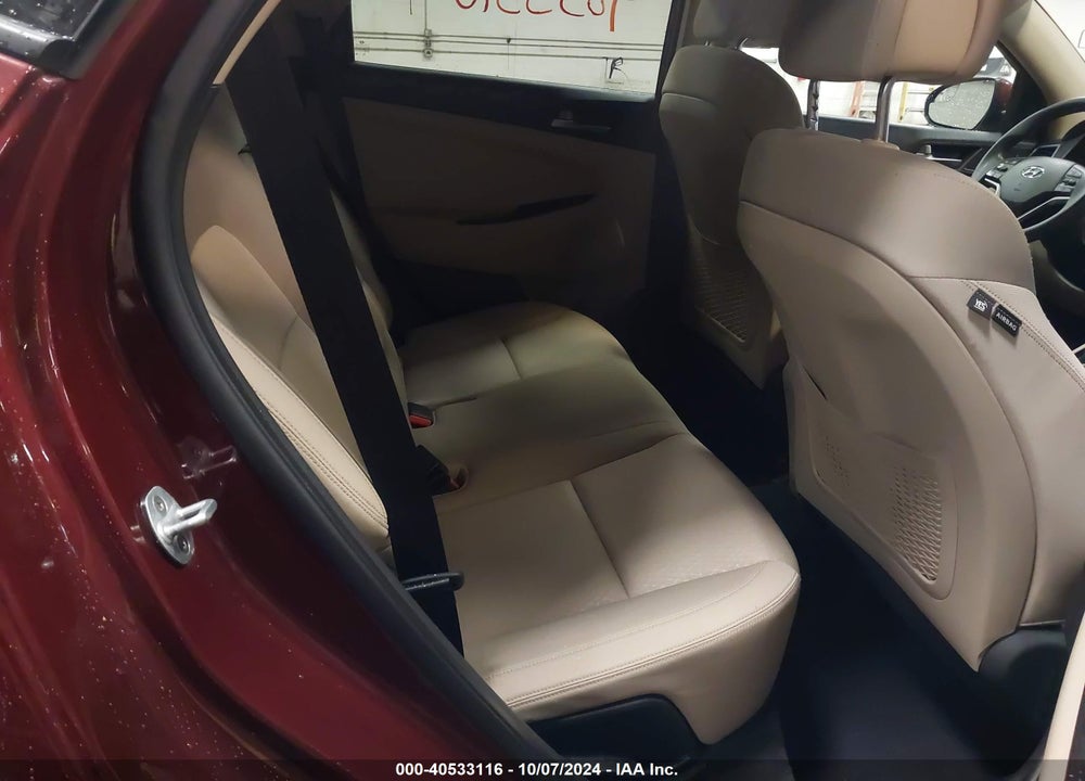 2017 HYUNDAI TUCSON SE VIN: KM8J3CA49HU435386