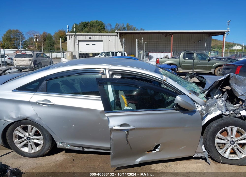 2013 HYUNDAI SONATA GLS VIN: 5NPEB4AC0DH610103