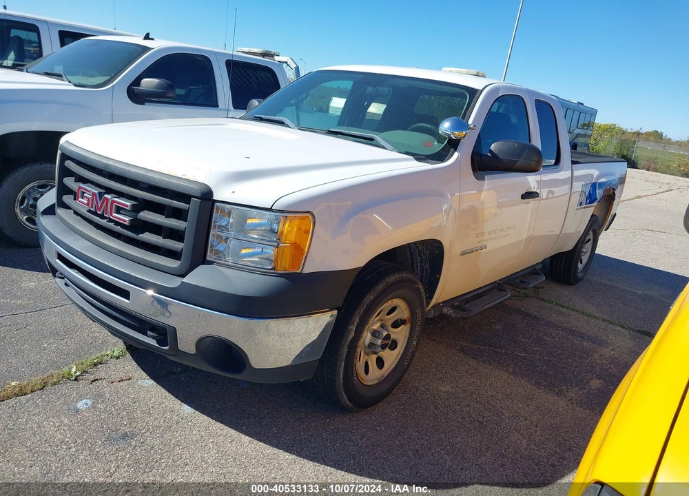 2011 GMC SIERRA 1500 WORK TRUCK VIN: 1GTR2TE31BZ268592