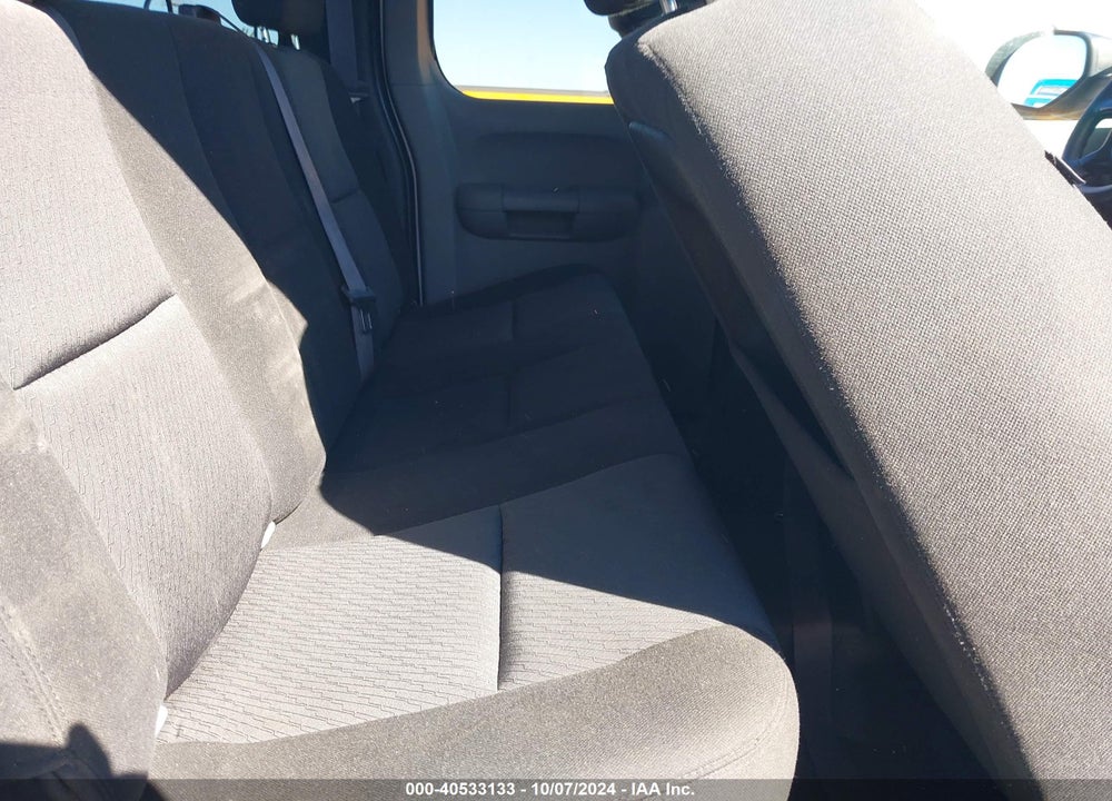 2011 GMC SIERRA 1500 WORK TRUCK VIN: 1GTR2TE31BZ268592