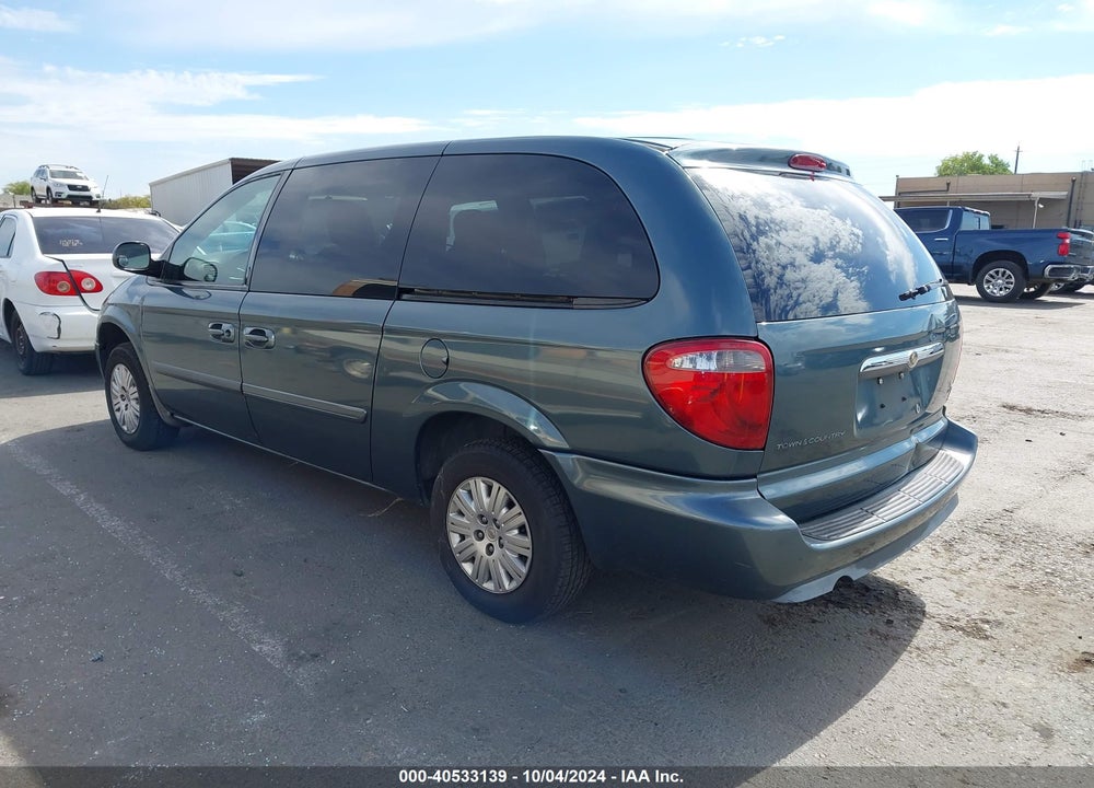 2006 CHRYSLER TOWN & COUNTRY LX VIN: 1A4GP44RX6B566877
