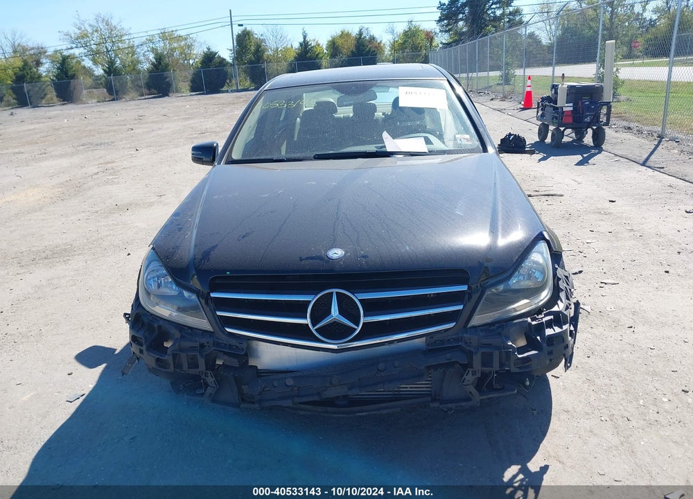 2014 MERCEDES-BENZ C 250 LUXURY/SPORT VIN: WDDGF4HB3ER315443
