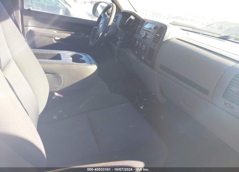 2013 GMC SIERRA 1500 SL VIN: 1GTR1UEA5DZ140592