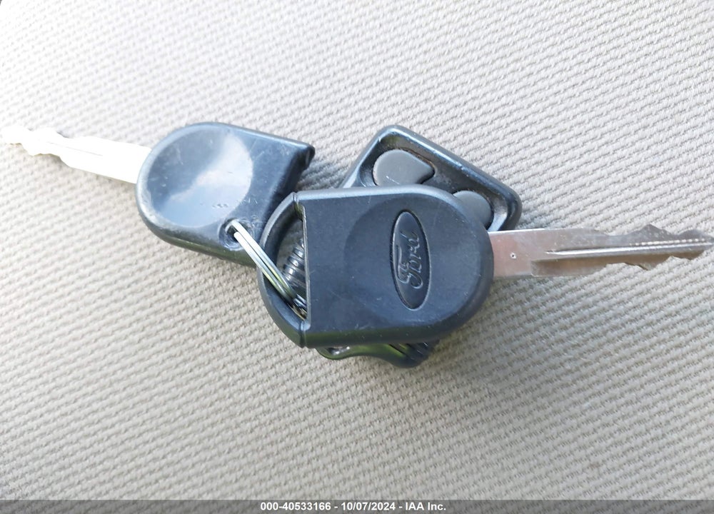 2010 FORD F-150 FX4/HARLEY-DAVIDSON/KING RANCH/LARIAT/PLATINUM/XL/XLT VIN: 1FTFW1EV3AFA30868