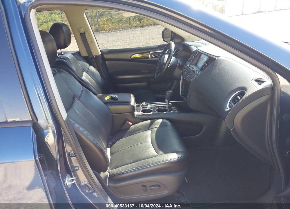 2013 NISSAN PATHFINDER SL VIN: 5N1AR2MM1DC614171