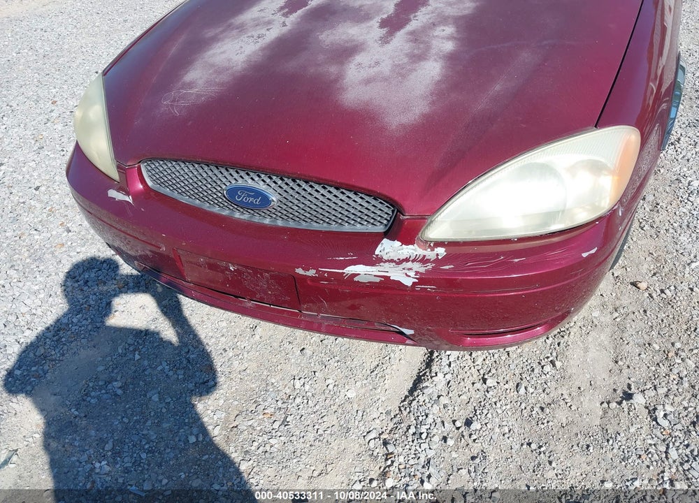 2005 FORD TAURUS SE VIN: 1FAFP53225A136587