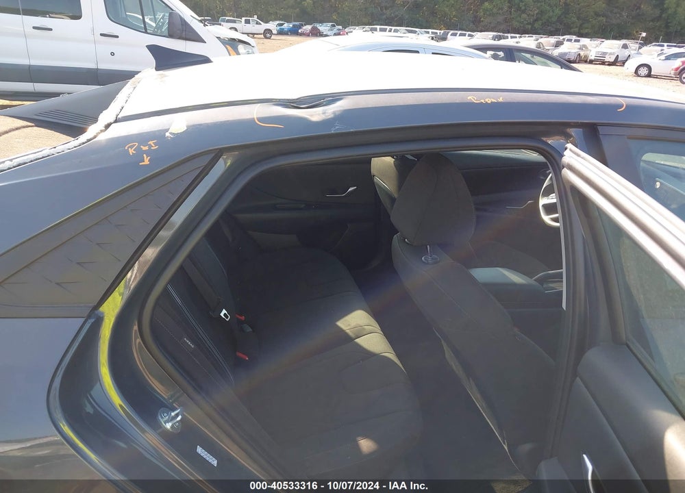 2024 HYUNDAI ELANTRA VIN: KMHLM4DG7RU639798