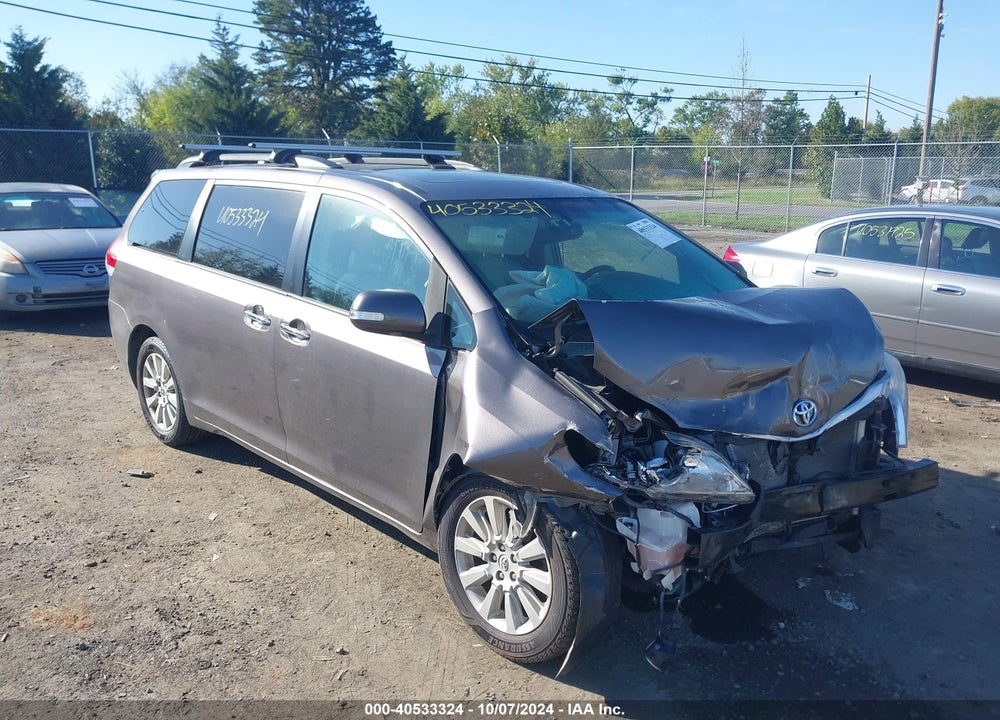 2014 TOYOTA SIENNA LIMITED 7 PASSENGER VIN: 5TDDK3DCXES089145