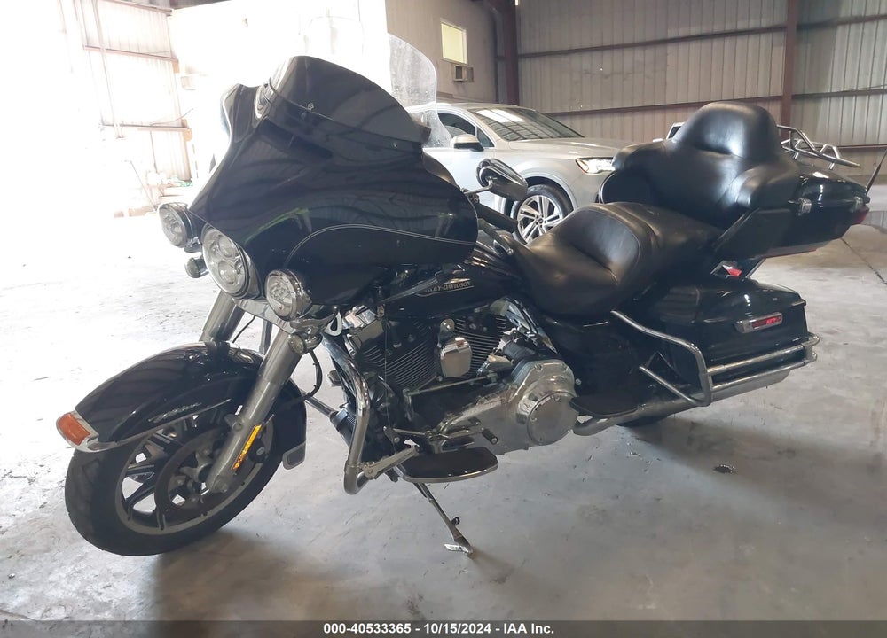 2015 HARLEY-DAVIDSON FLHTCU ULTRA CLASSIC ELECTRA GLD VIN: 1HD1FCM13FB697733