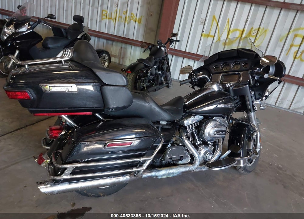 2015 HARLEY-DAVIDSON FLHTCU ULTRA CLASSIC ELECTRA GLD VIN: 1HD1FCM13FB697733