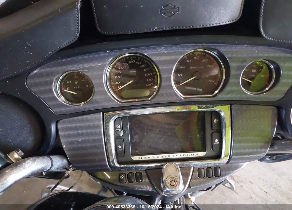 2015 HARLEY-DAVIDSON FLHTCU ULTRA CLASSIC ELECTRA GLD VIN: 1HD1FCM13FB697733