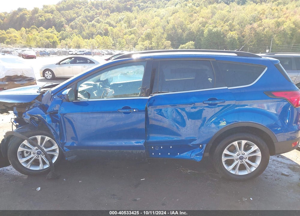 2019 FORD ESCAPE SEL VIN: 1FMCU9HD6KUA02517
