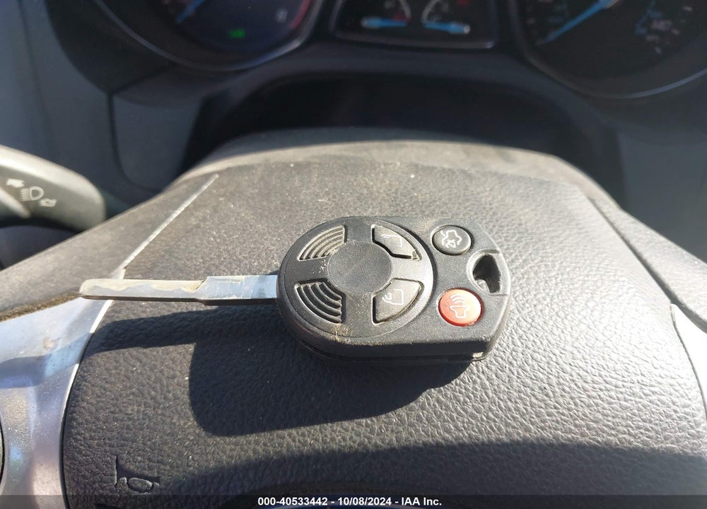 2014 FORD FOCUS SE VIN: 1FADP3K23EL109464