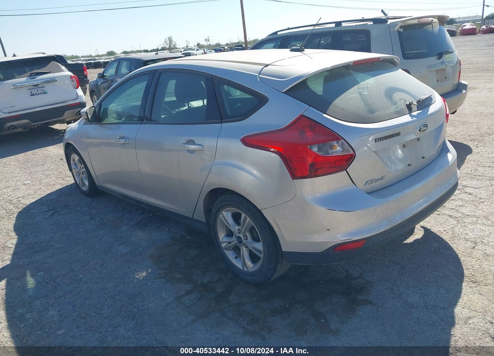 2014 FORD FOCUS SE VIN: 1FADP3K23EL109464