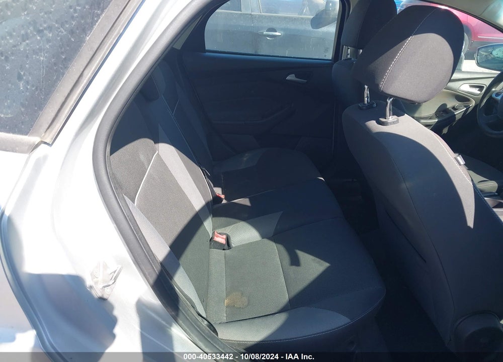 2014 FORD FOCUS SE VIN: 1FADP3K23EL109464