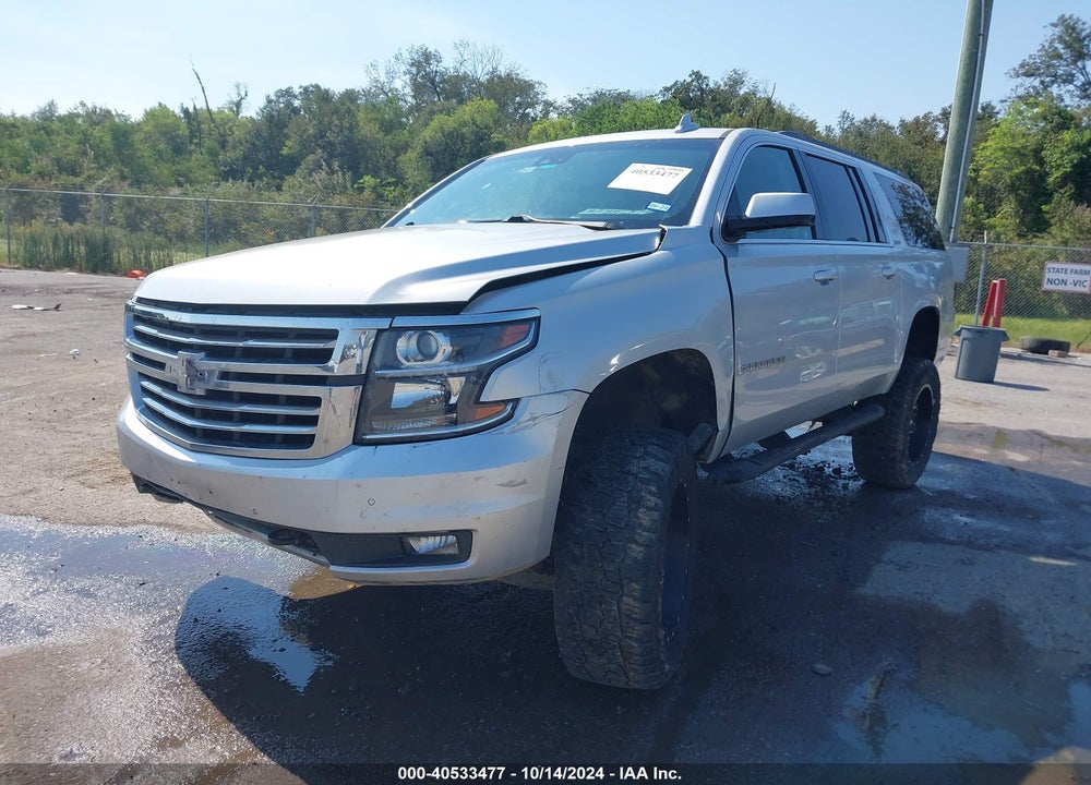 2019 CHEVROLET SUBURBAN LT VIN: 1GNSKHKC7KR259941