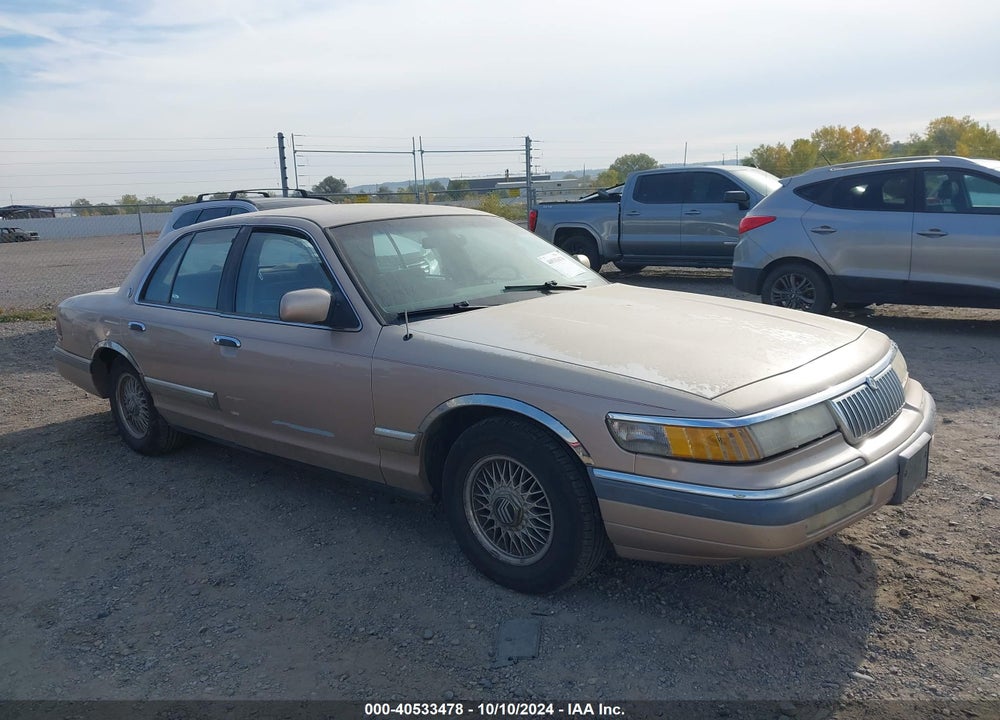 1992 MERCURY GRAND MARQUIS LS VIN: 2MECM75W7NX749165