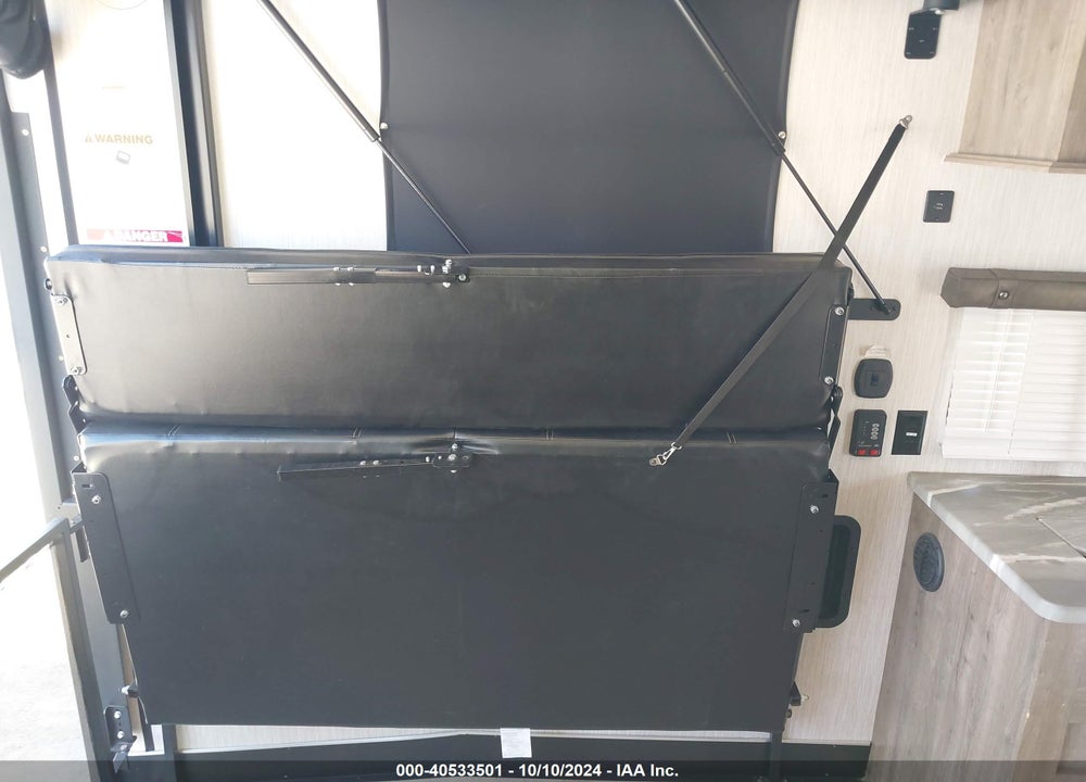 2020 FOREST RIVER VENGANCE 25V VIN: 5ZT2VGPB2L1001741
