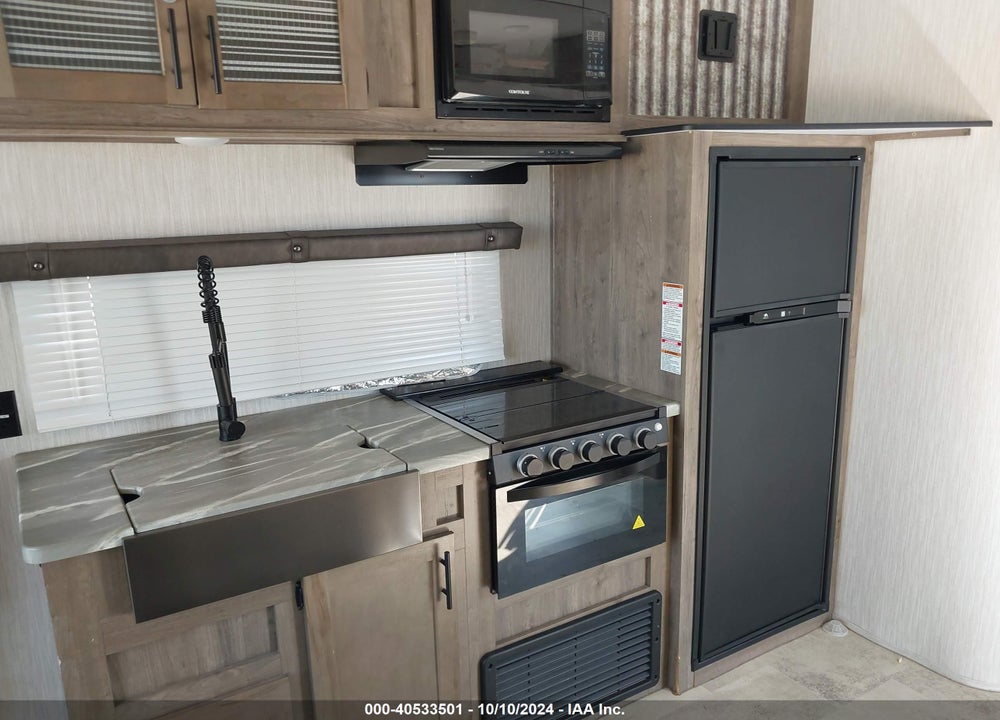 2020 FOREST RIVER VENGANCE 25V VIN: 5ZT2VGPB2L1001741