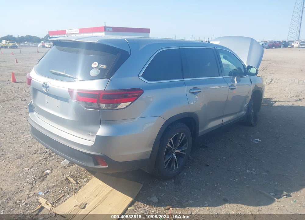 2019 TOYOTA HIGHLANDER LE VIN: 5TDBZRFH2KS937691