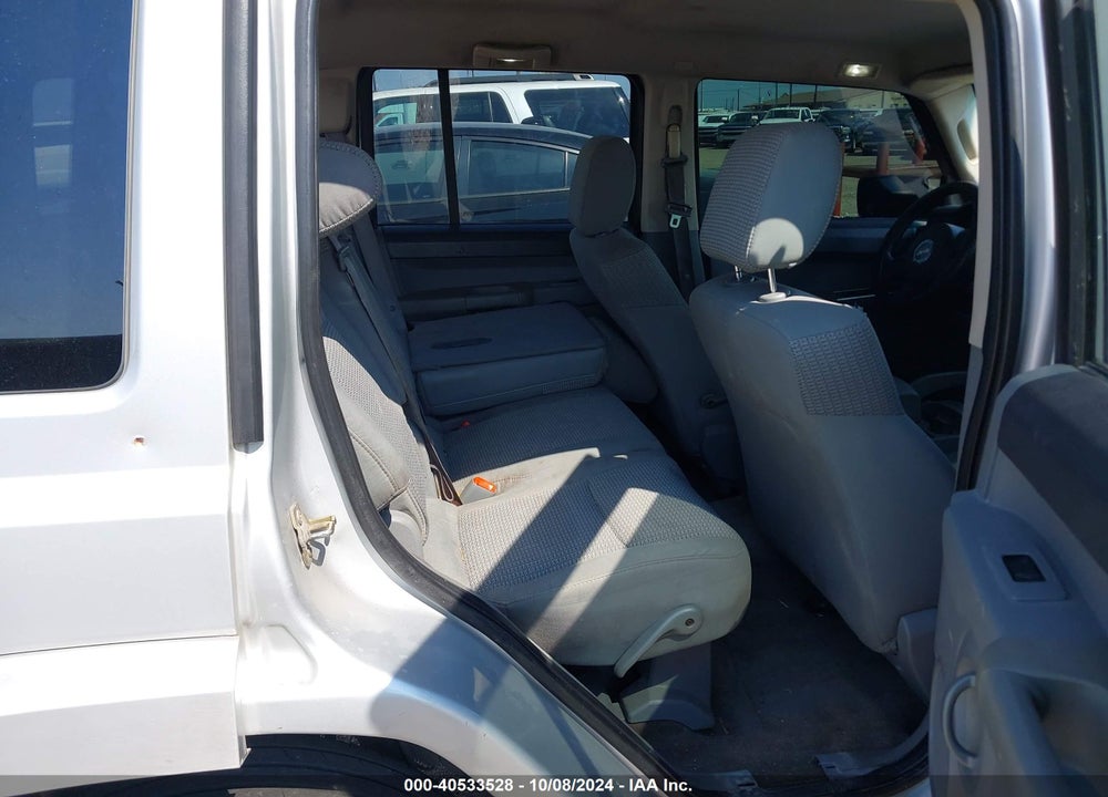 2007 JEEP COMMANDER SPORT VIN: 1J8HH48K87C534163