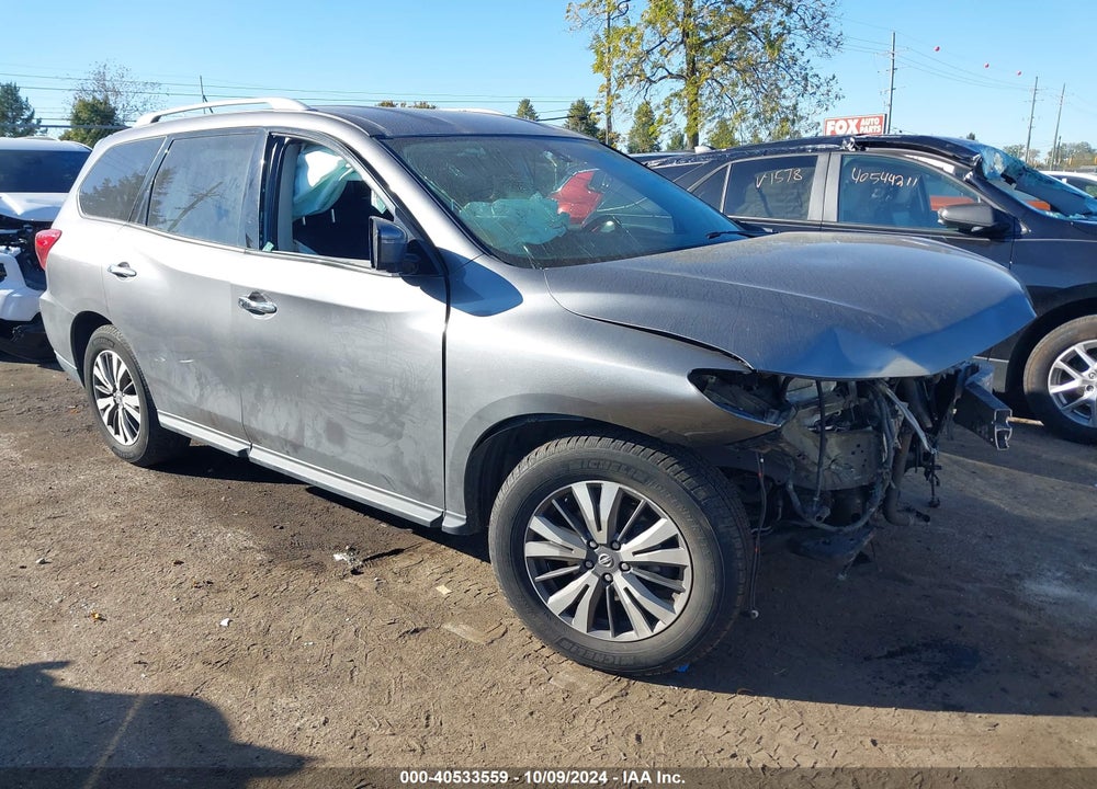 2017 NISSAN PATHFINDER SL VIN: 5N1DR2MM6HC696921