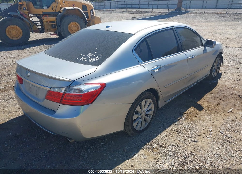 2015 HONDA ACCORD EX-L VIN: 1HGCR2F89FA015919