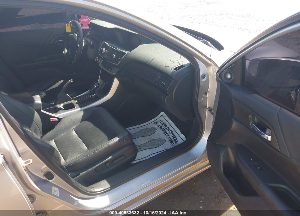 2015 HONDA ACCORD EX-L VIN: 1HGCR2F89FA015919