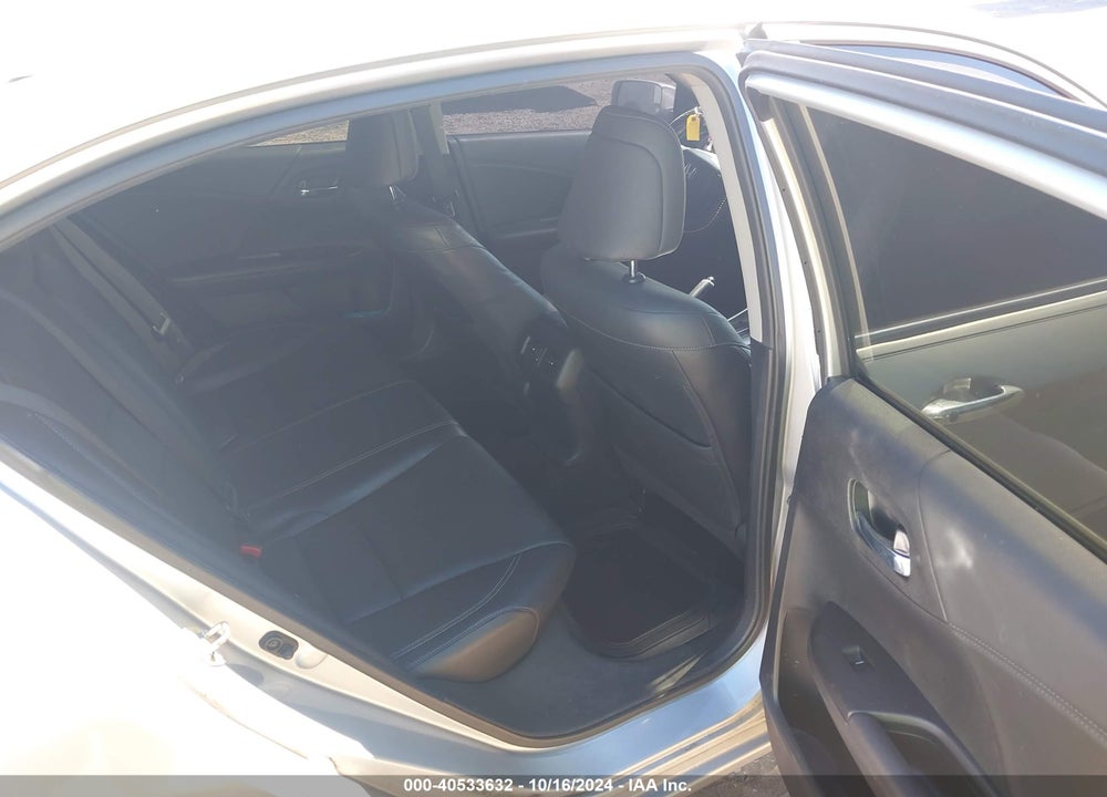 2015 HONDA ACCORD EX-L VIN: 1HGCR2F89FA015919