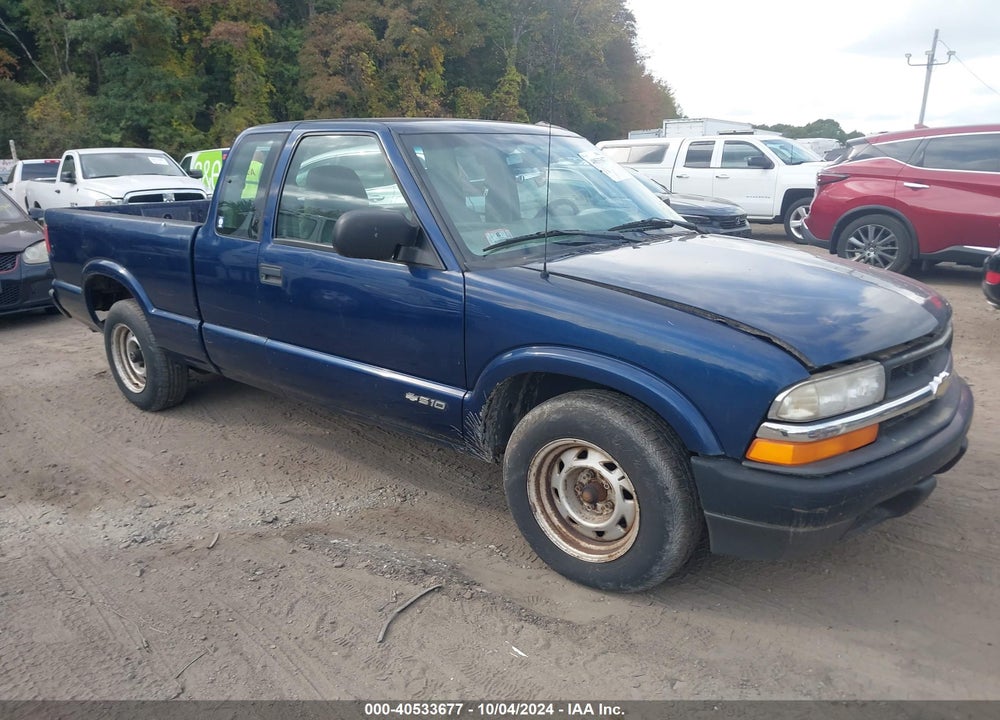 2000 CHEVROLET S-10 VIN: 1GCCS19W7Y8128852
