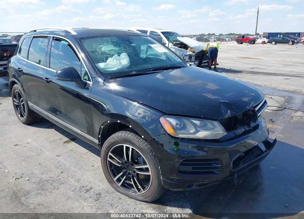 2011 VOLKSWAGEN TOUAREG TDI SPORT VIN: WVGFK9BP0BD007377