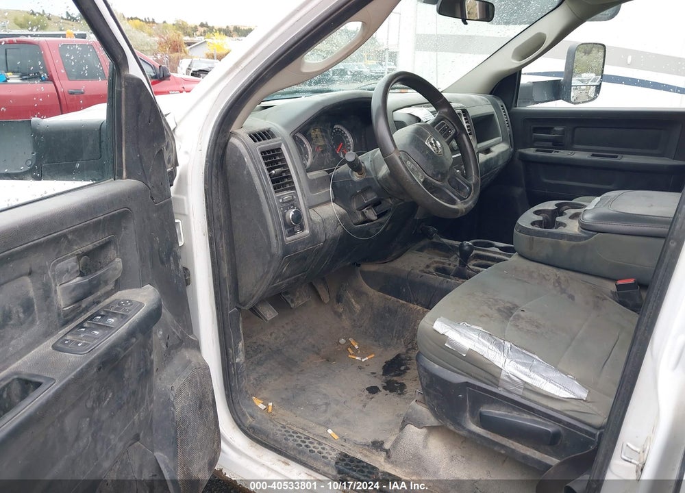 2018 RAM 5500 CHASSIS TRADESMAN/SLT/LAIE VIN: 3C7WRNFL9JG209879