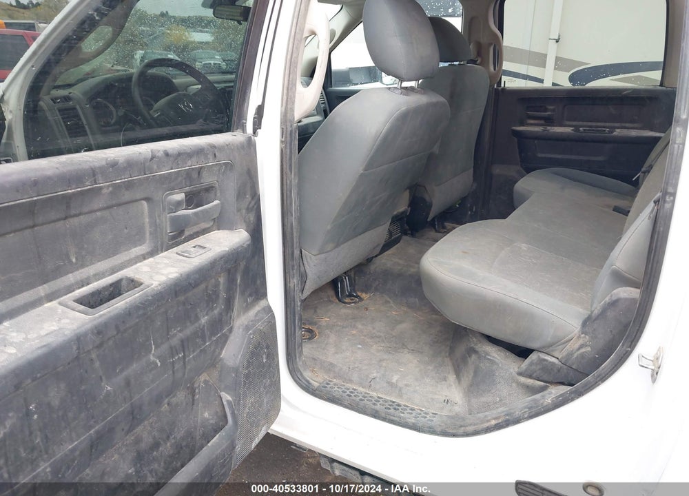 2018 RAM 5500 CHASSIS TRADESMAN/SLT/LAIE VIN: 3C7WRNFL9JG209879