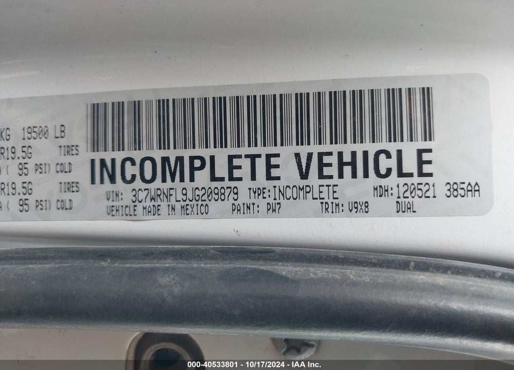 2018 RAM 5500 CHASSIS TRADESMAN/SLT/LAIE VIN: 3C7WRNFL9JG209879
