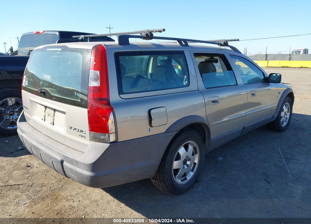 2001 VOLVO V70 XC VIN: YV1SZ58D511007406